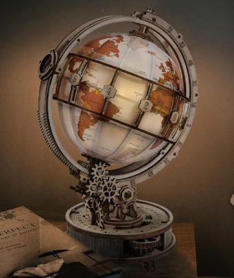 Globe terrestre lumineux en bois à monter - Funique - Boutique en ligne de  jeux et matériel pédagogique de sciences au Québec, Canada